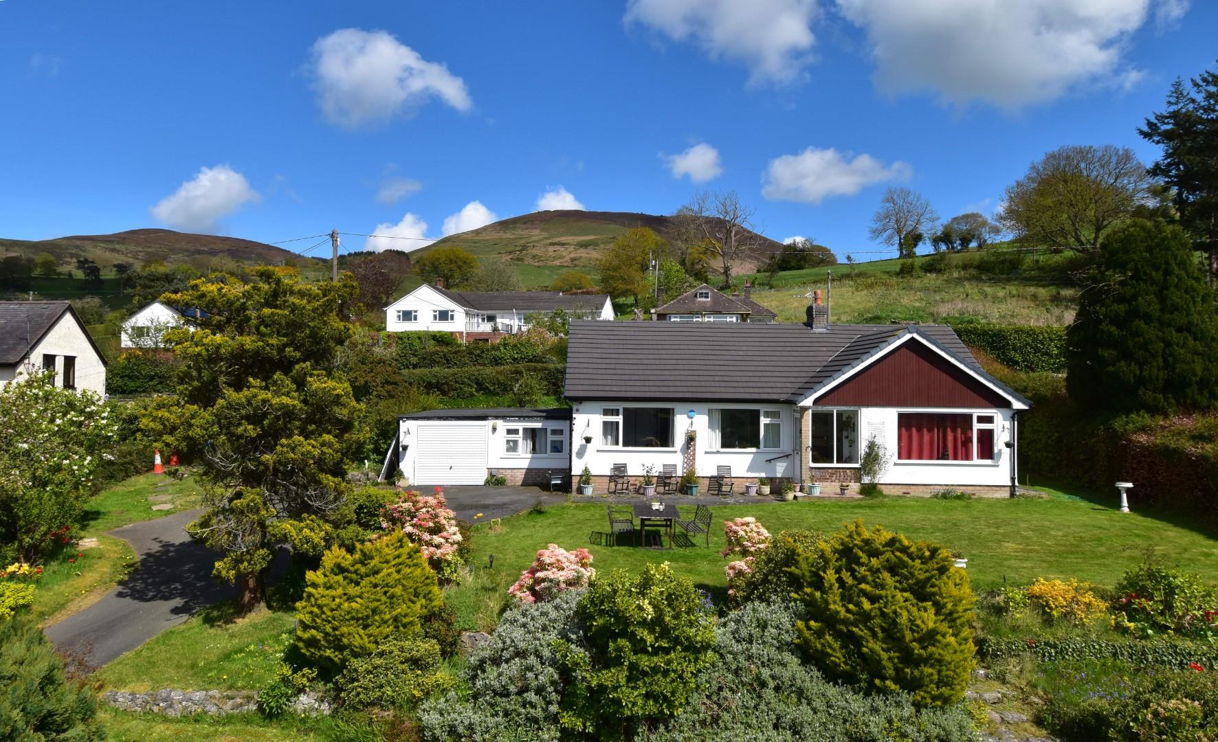 Bungalow Detached Llanbedr Dyffryn Clwyd, Ruthin
